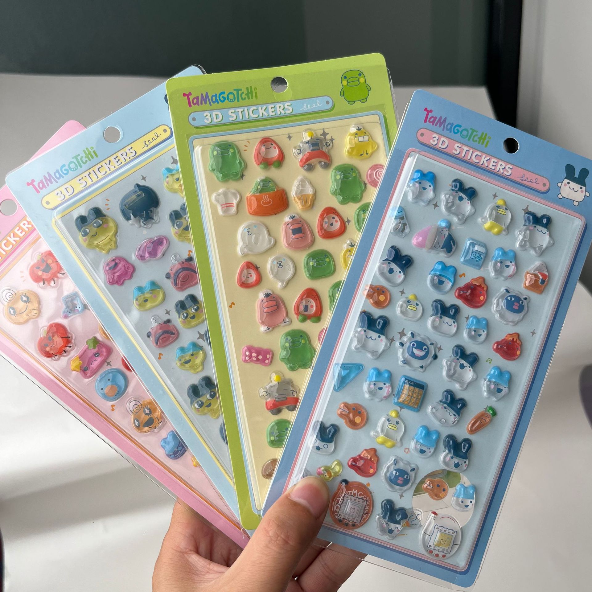 Cute Tamagotchi 3D Puffy Stick - огляд і ціна Electronic Gift